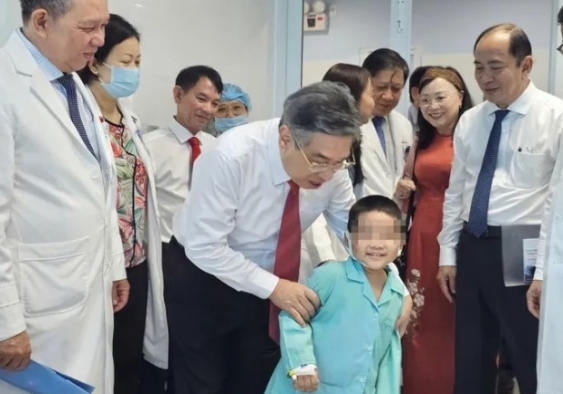 Phó Bí thư Thành ủy TPHCM Nguyễn Phước Lộc: Lấy người dân làm trung tâm trong phát triển hệ thống y tế