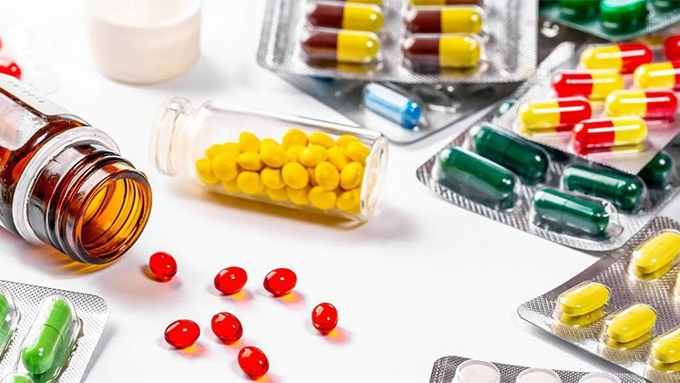 Thuốc, thiết bị và thực phẩm bổ sung