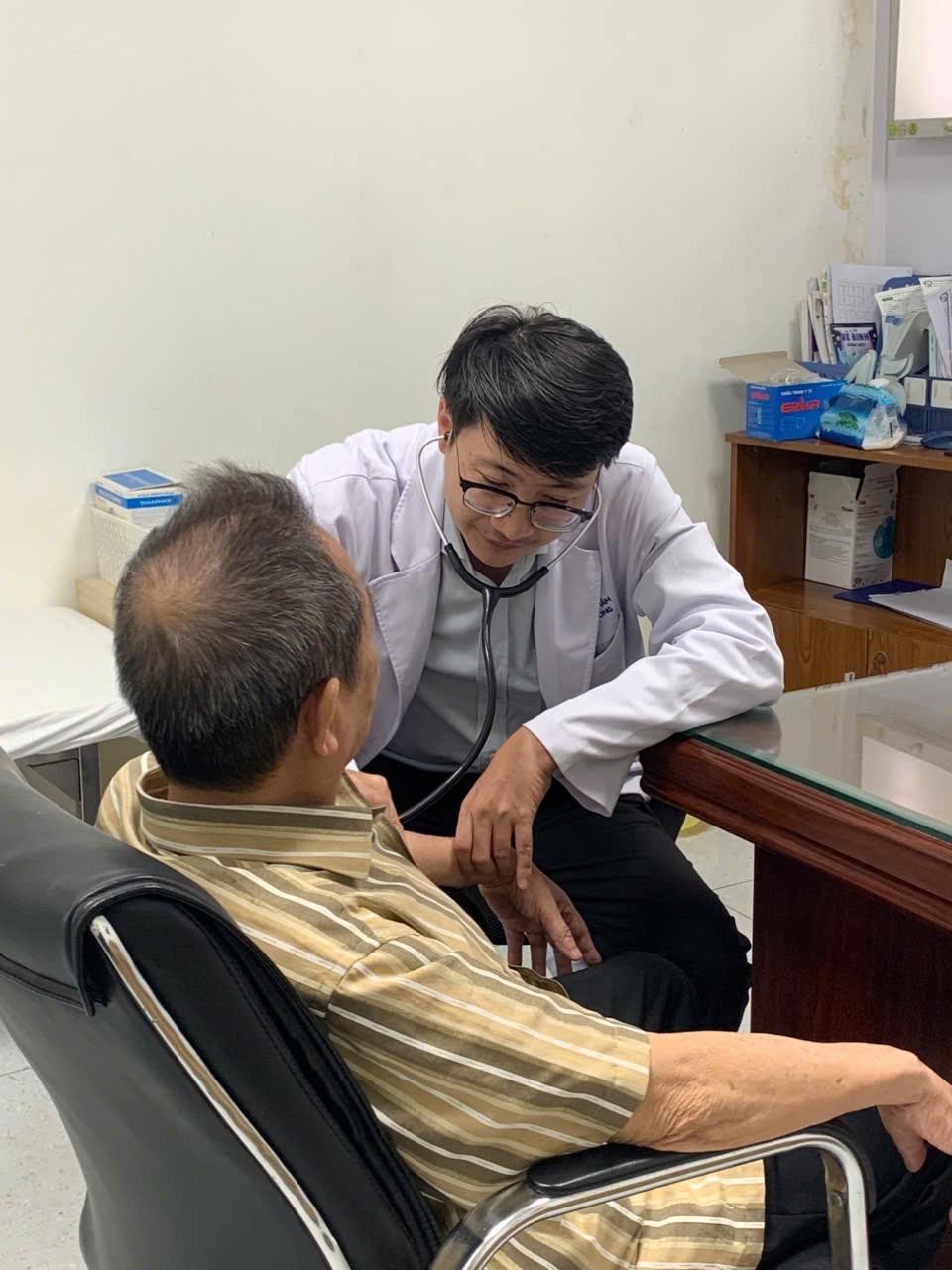 Bác sĩ điều trị cơn hoảng loạn Tân Phú | điều trị rối loạn lo âu hiệu quả Tân Phú