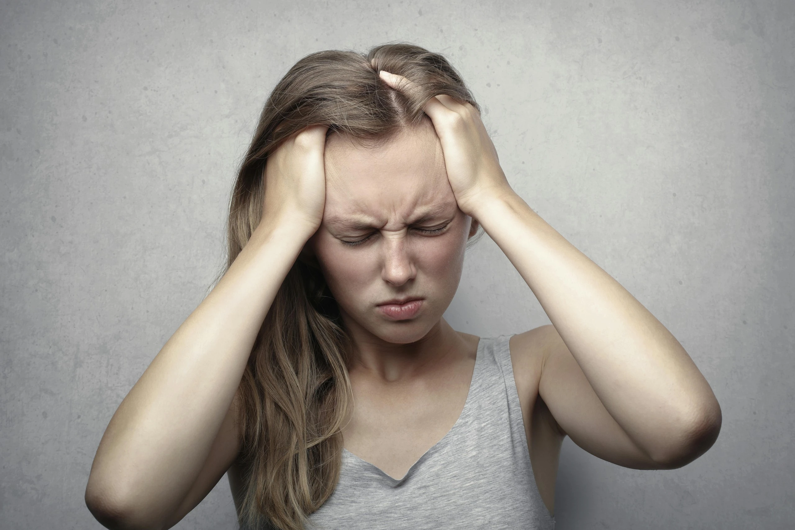 Đừng Bỏ Qua Những Cơn Đau Đầu Hoặc Triệu Chứng Bất Thường