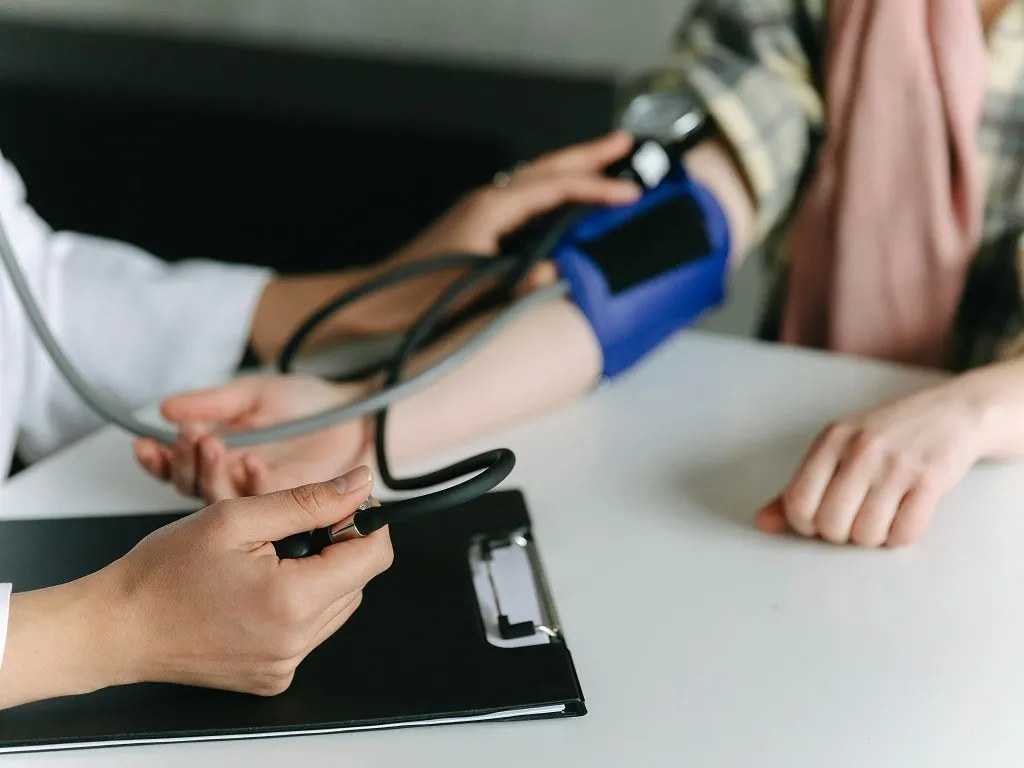 Những yếu tố làm tăng nguy cơ Đột Quỵ