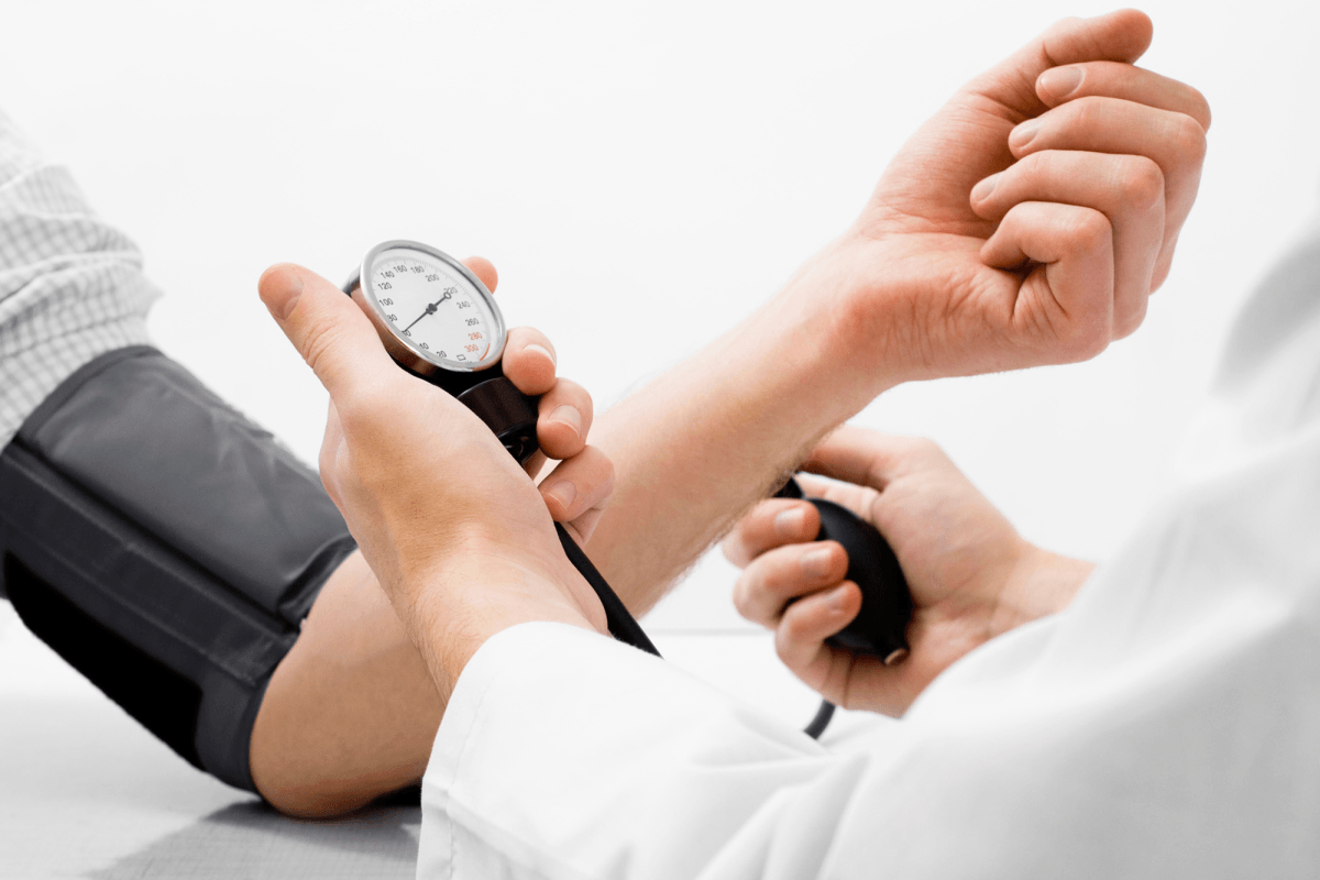 Yếu tố nguy cơ hàng đầu gây đột quỵ ở người Việt